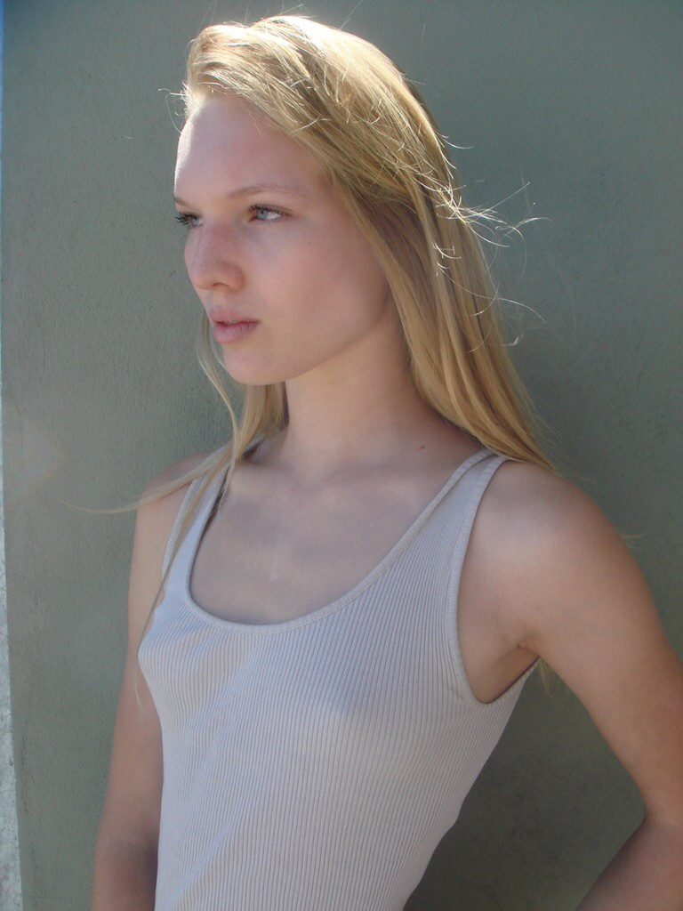 Photo of model Jessica Picton Warlow - ID 502580