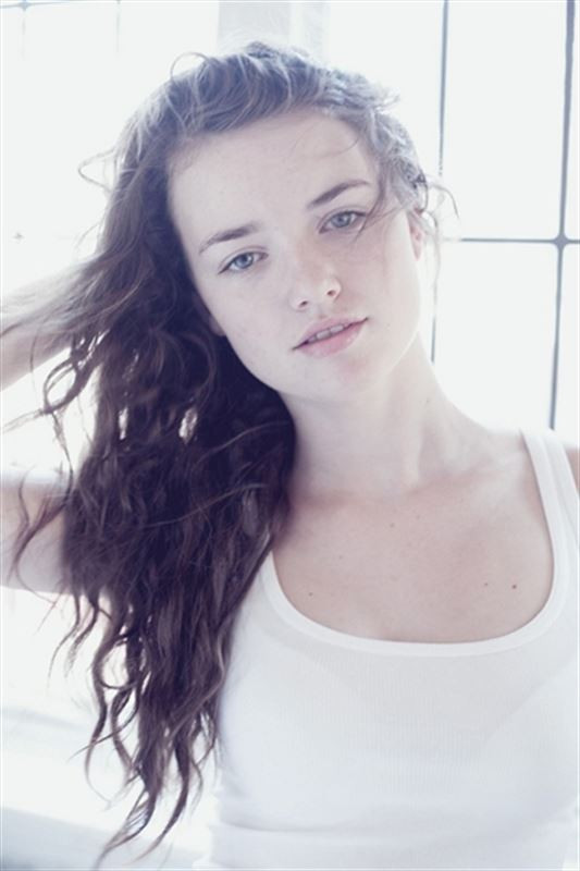Photo of model Emma Atkins - ID 502988