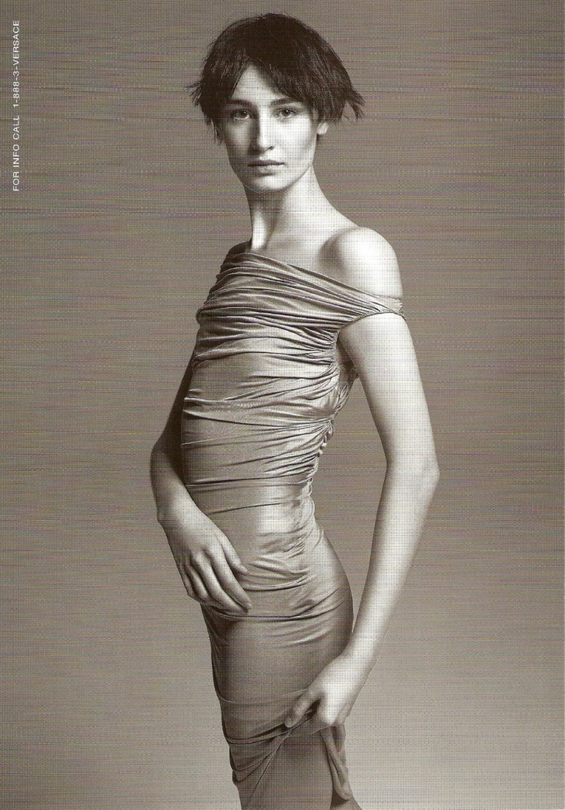 Photo of model Erin O%Connor - ID 393839