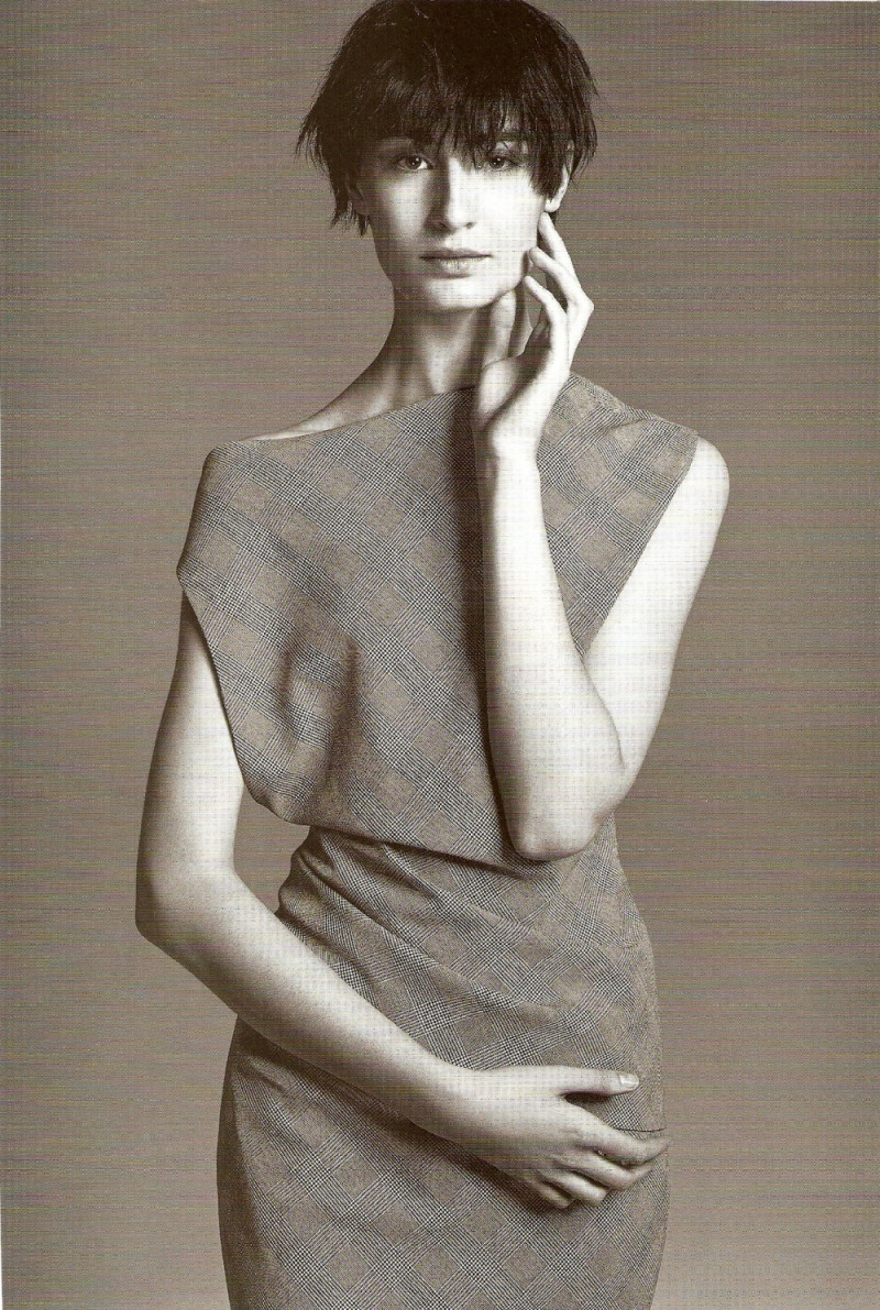 Photo of model Erin O%Connor - ID 393846