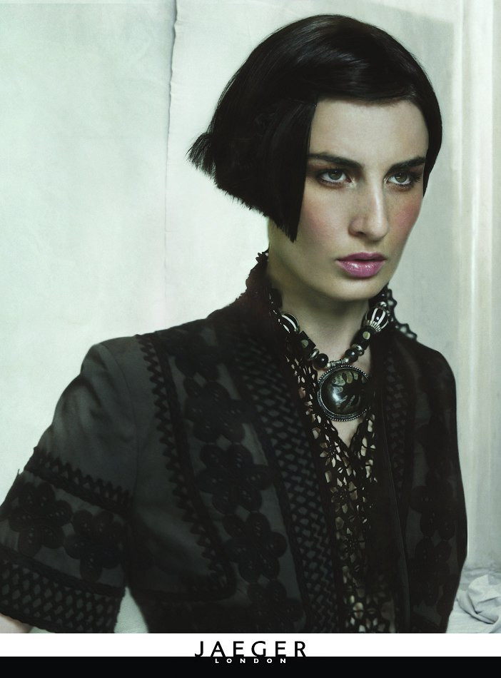 Photo of model Erin O%Connor - ID 393850