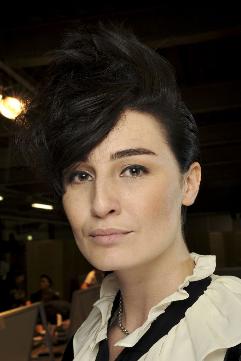 Photo of model Erin O%Connor - ID 393854