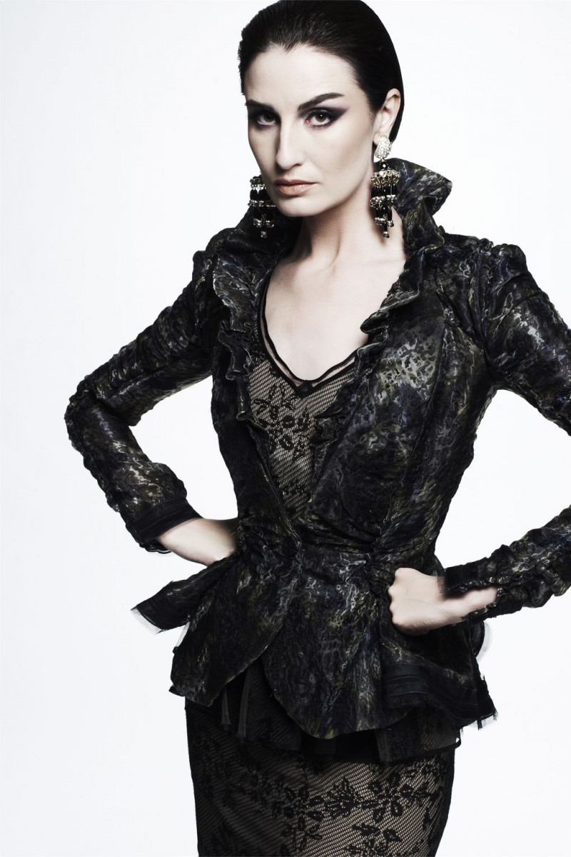 Photo of model Erin O%Connor - ID 393908