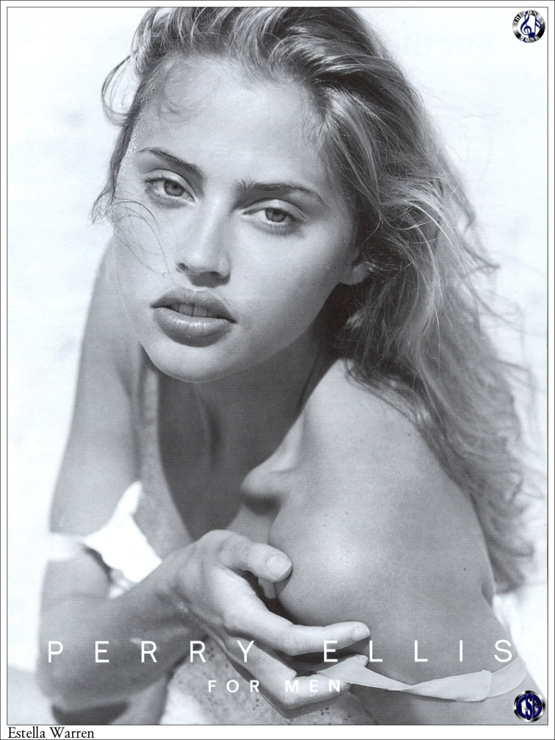 Photo of model Estella Warren - ID 20596