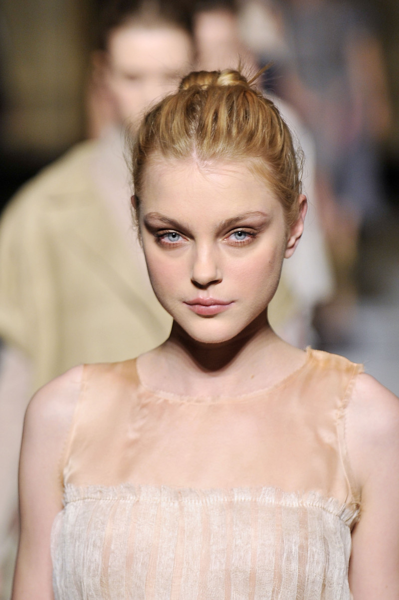 Photo of model Jessica Stam - ID 133447