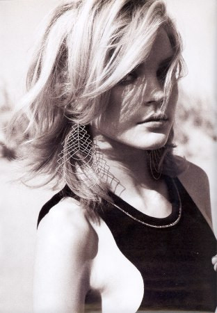 Photo of model Jessica Stam - ID 200356