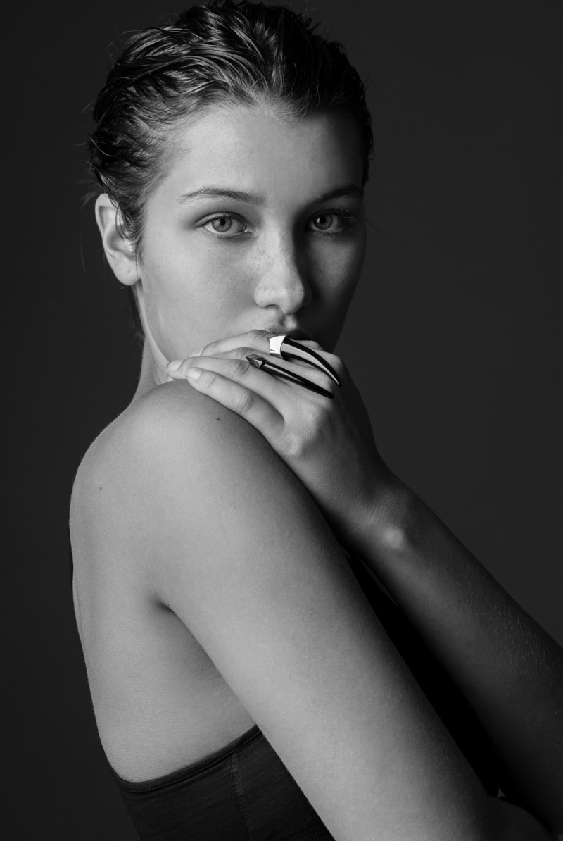 Photo of model Bella Hadid - ID 513614