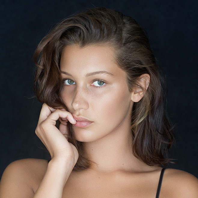 Photo of model Bella Hadid - ID 513650