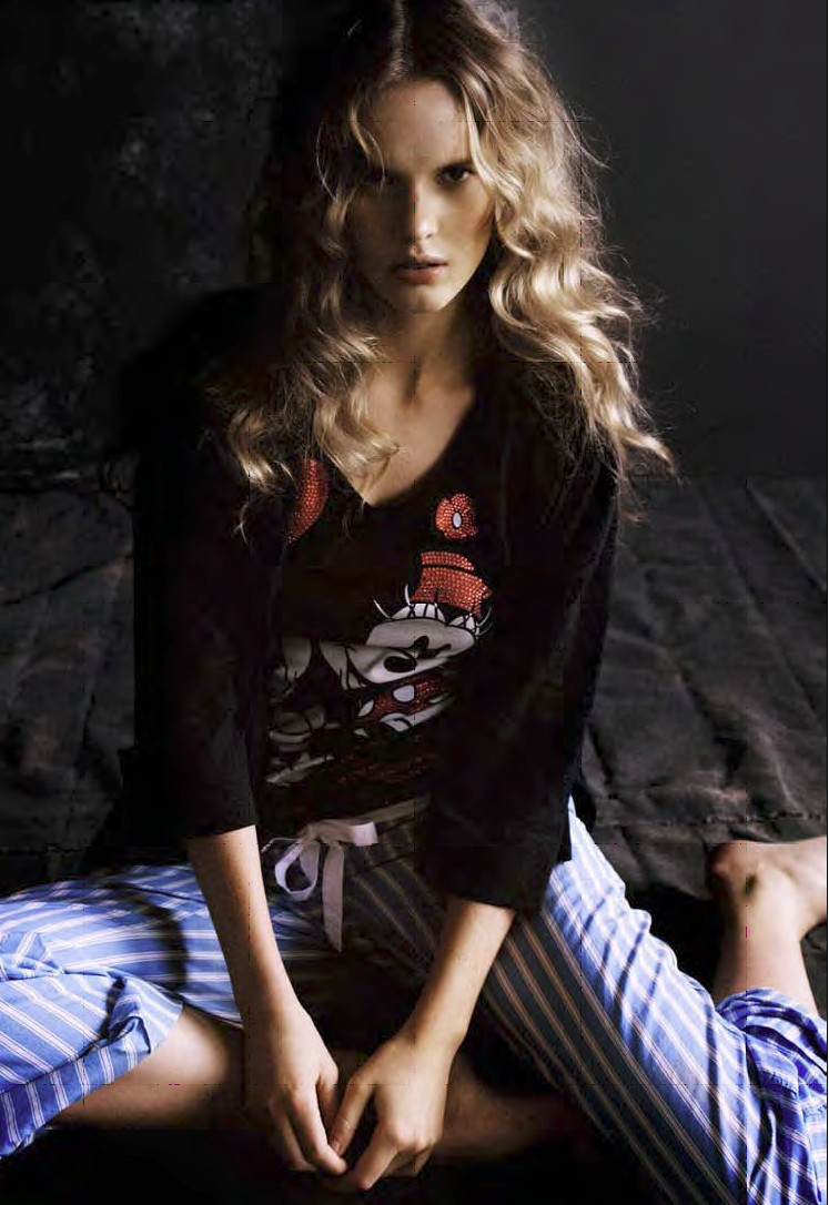 Photo of model Anne Vyalitsyna - ID 358124