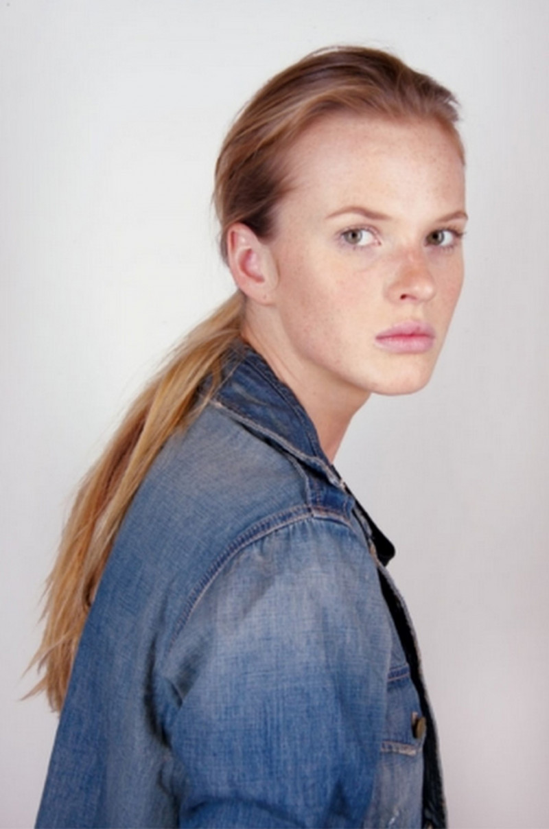 Photo of model Anne Vyalitsyna - ID 380592