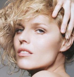 Eva Herzigova