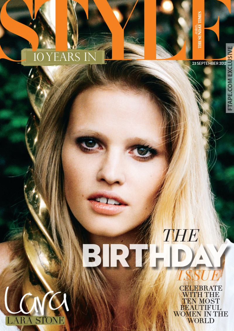 Photo of model Lara Stone - ID 399741