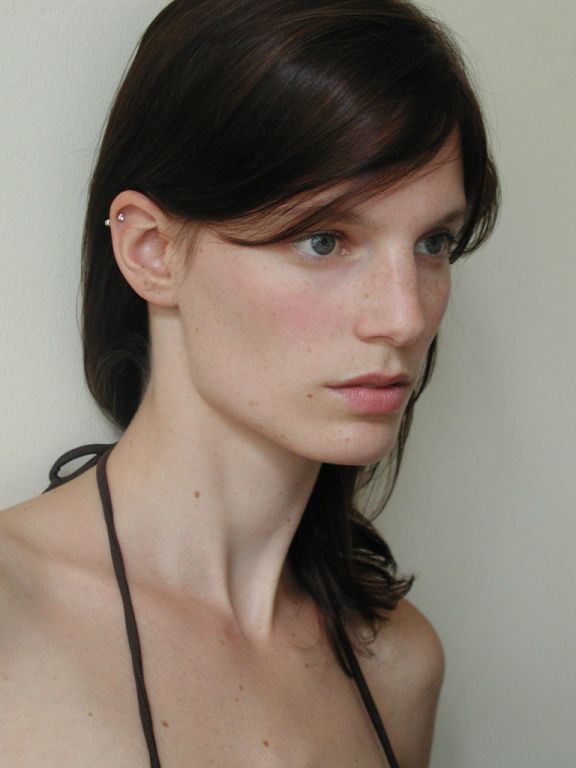 Photo of model Iris Strubegger - ID 129061