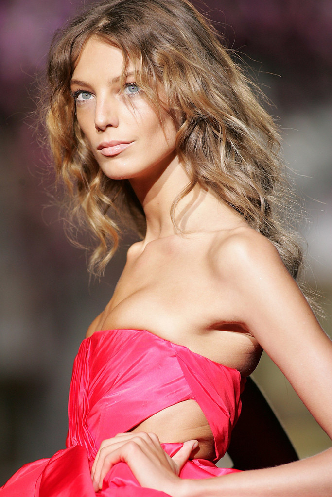 Photo of model Daria Werbowy - ID 122015
