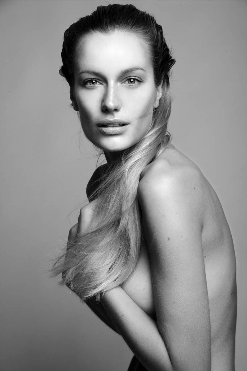 Photo of model Renata Zanchi - ID 465942