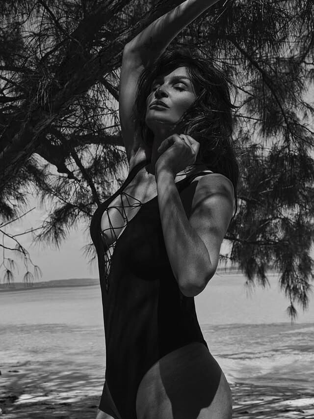 Photo of model Helena Christensen - ID 738351