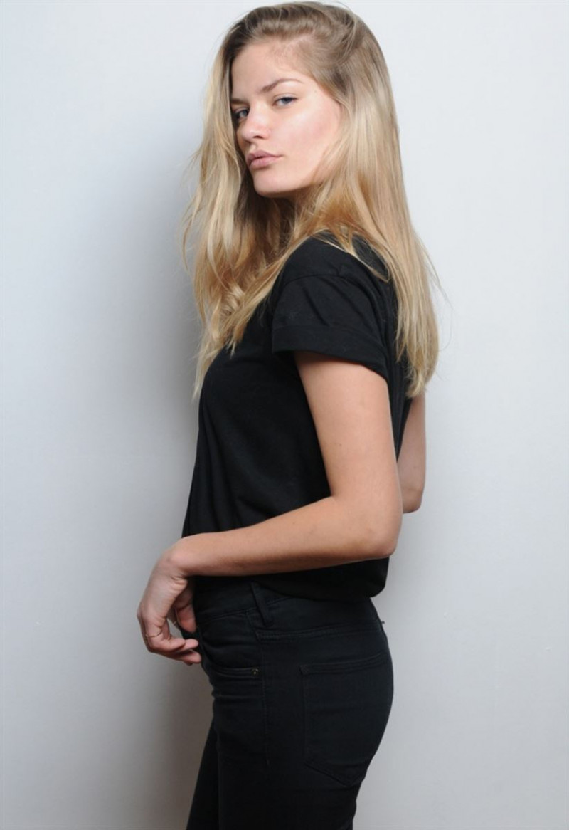 Photo of model Lo Verplancke - ID 550842