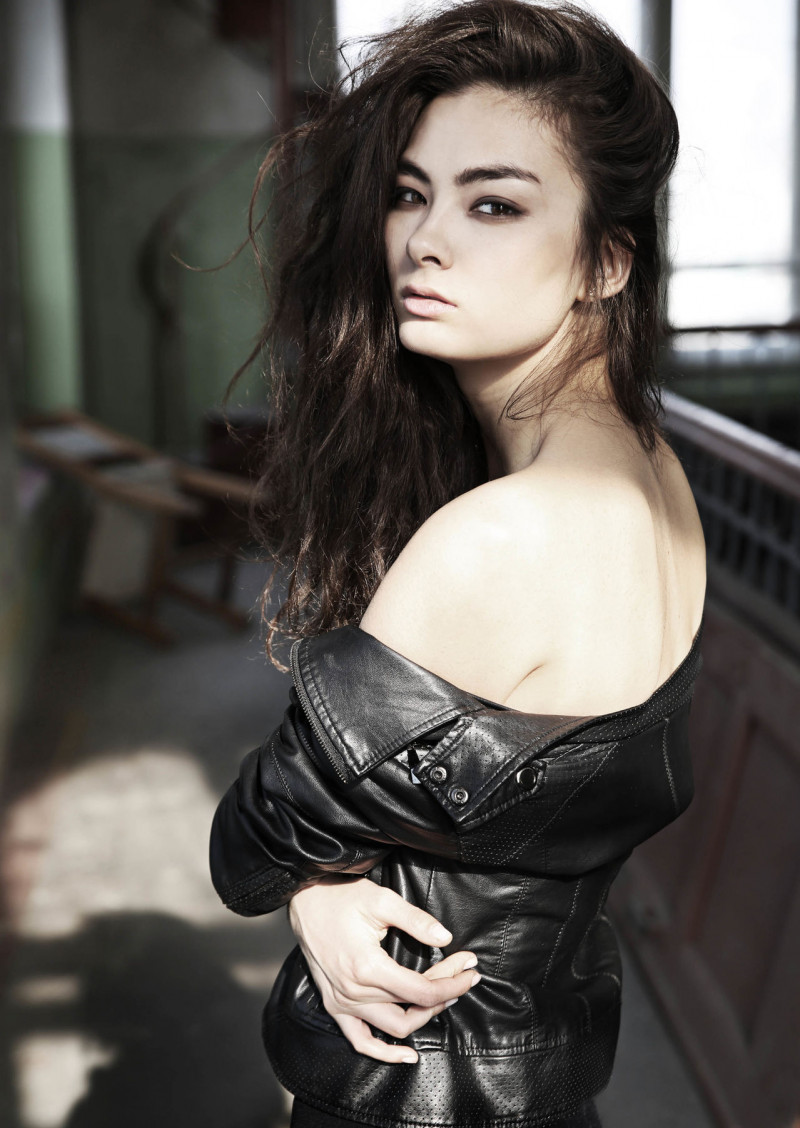 Photo of model Alina Tsoy - ID 550148