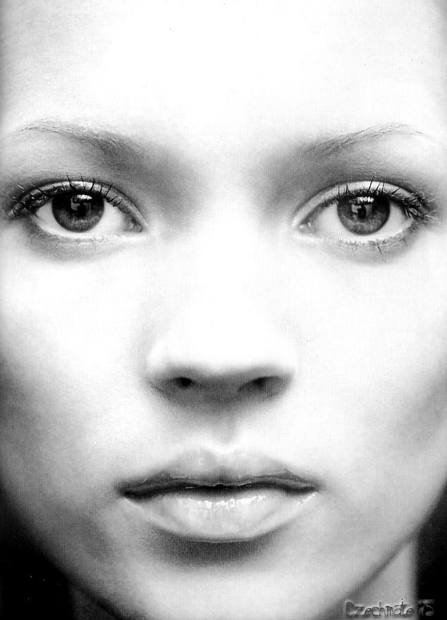 Photo of model Kate Moss - ID 20912