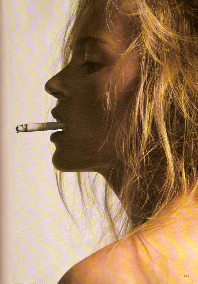 Photo of model Kate Moss - ID 213937