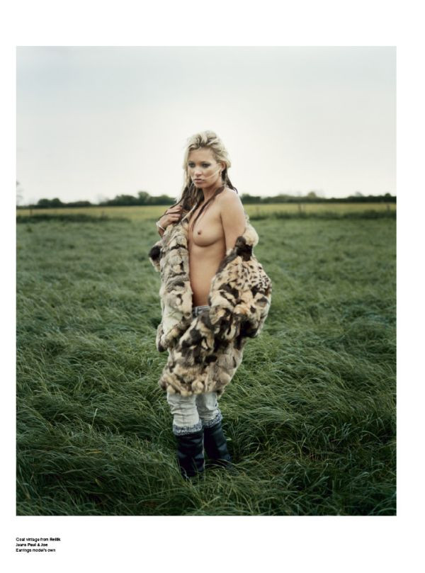 Photo of model Kate Moss - ID 218869