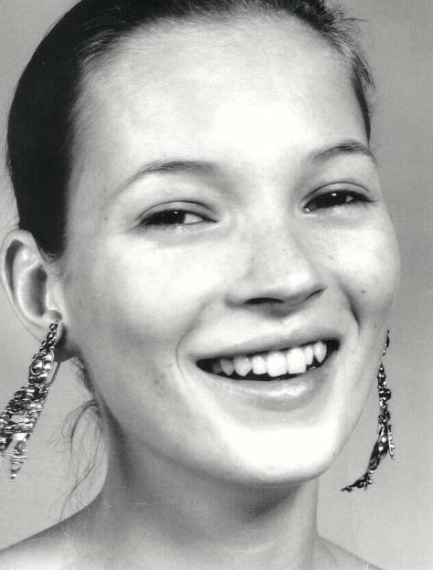 Photo of model Kate Moss - ID 219861