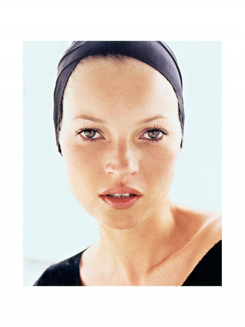 Photo of model Kate Moss - ID 69613