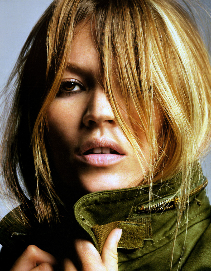Photo of model Kate Moss - ID 69618