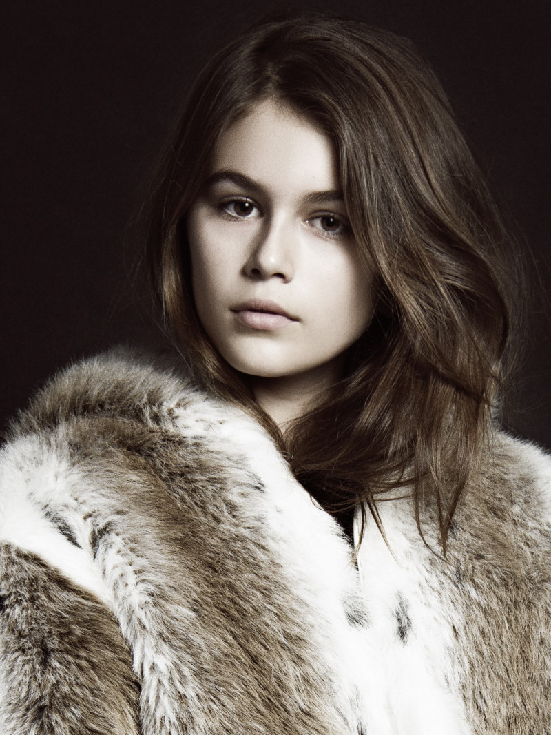 Photo of model Kaia Gerber - ID 527670