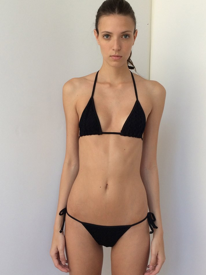 Photo of model Larissa Mascarenhas - ID 527780