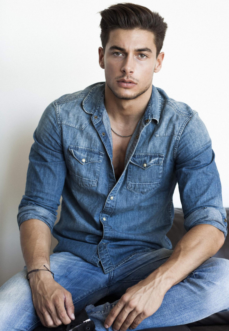 Photo of model Andrea Denver - ID 675881