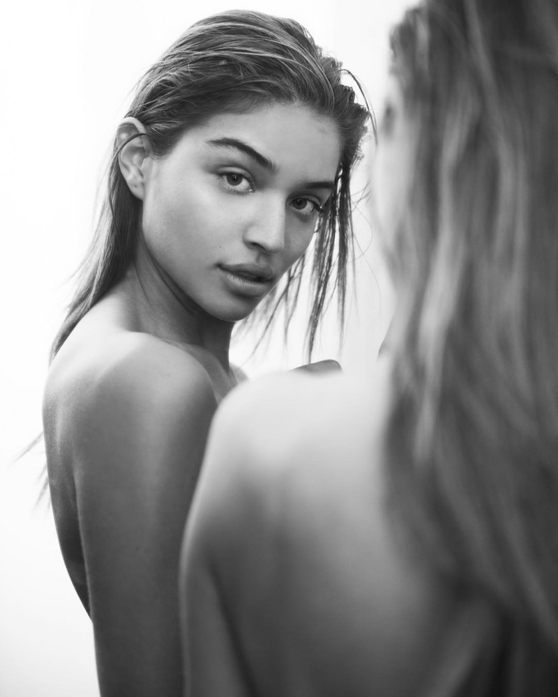 Photo of model Daniela Lopez Osorio - ID 668336