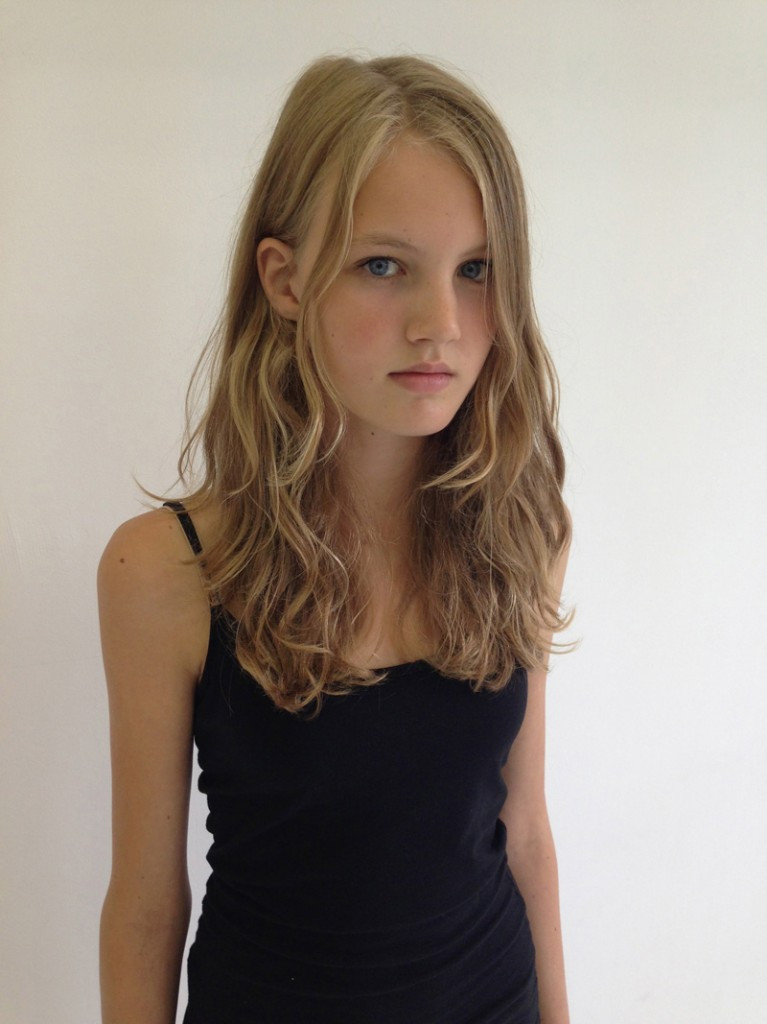 Photo of model Noa Vermeer - ID 572356