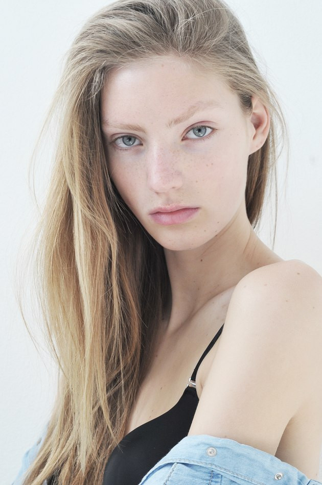 Photo of model Susanne Knipper - ID 526930