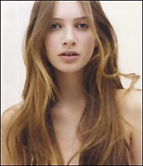 Photo of model Mariana Marcki - ID 4545