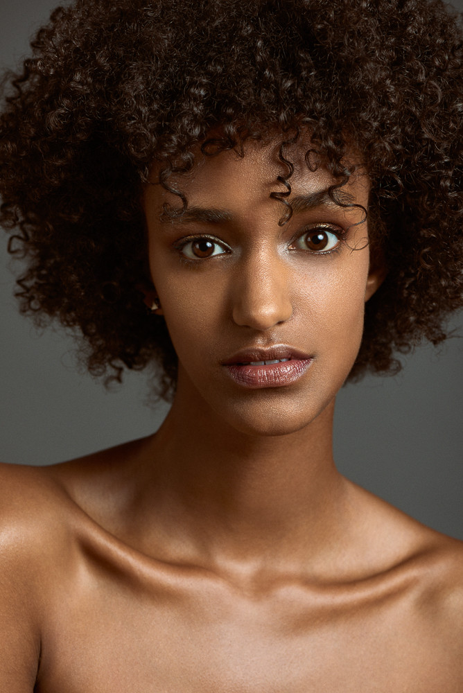 Photo of model Muna Mahamed - ID 587006