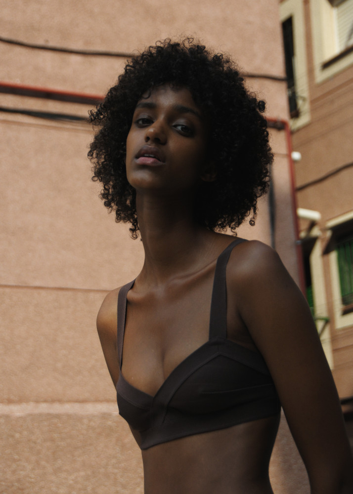 Photo of model Muna Mahamed - ID 587032