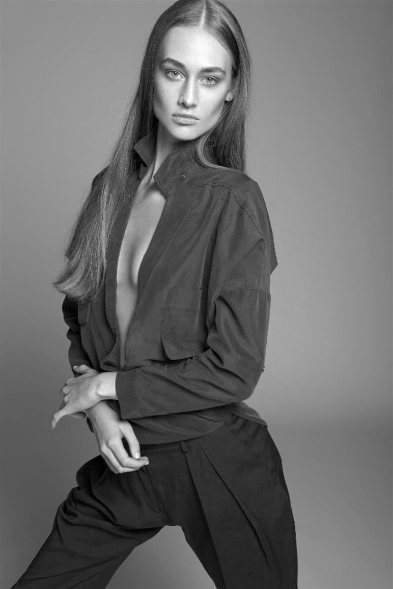 Photo of model Anna Roos van Wijngaarden - ID 571836