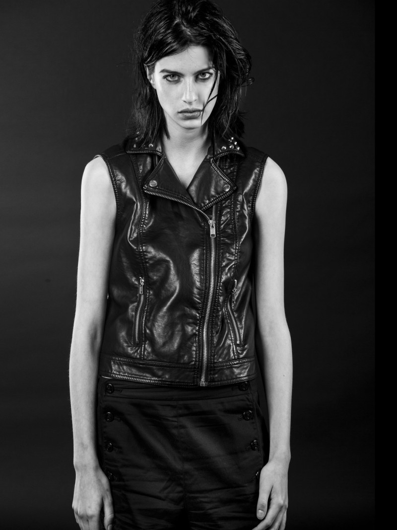 Photo of model Nic Neiman - ID 526000