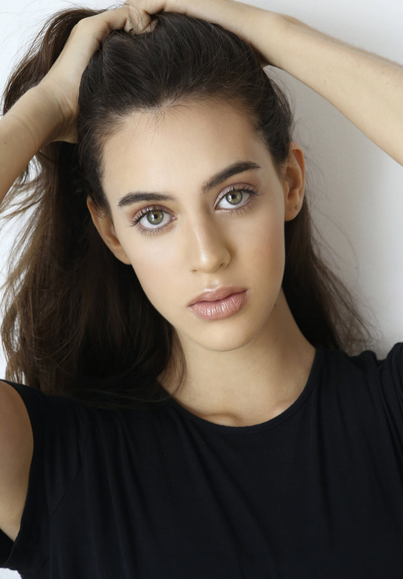 Photo of model Valentina Lobeira - ID 618088