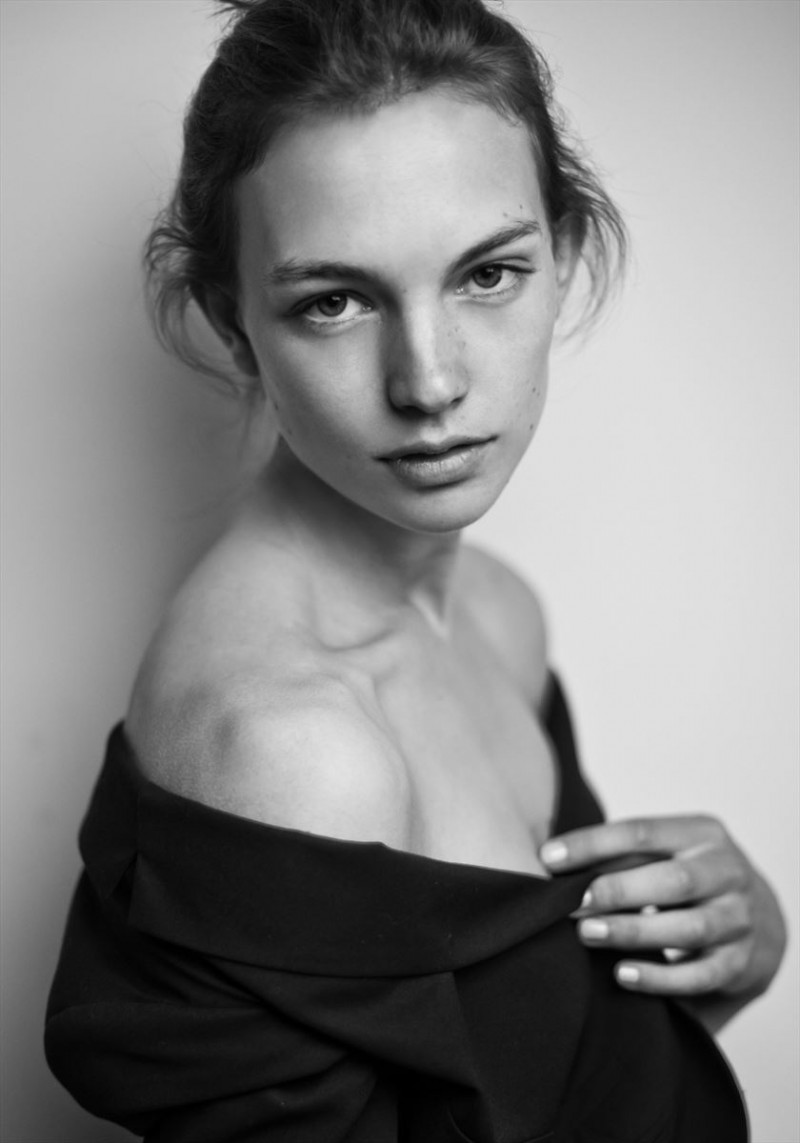 Photo of model Sophie Pumfrett - ID 547038