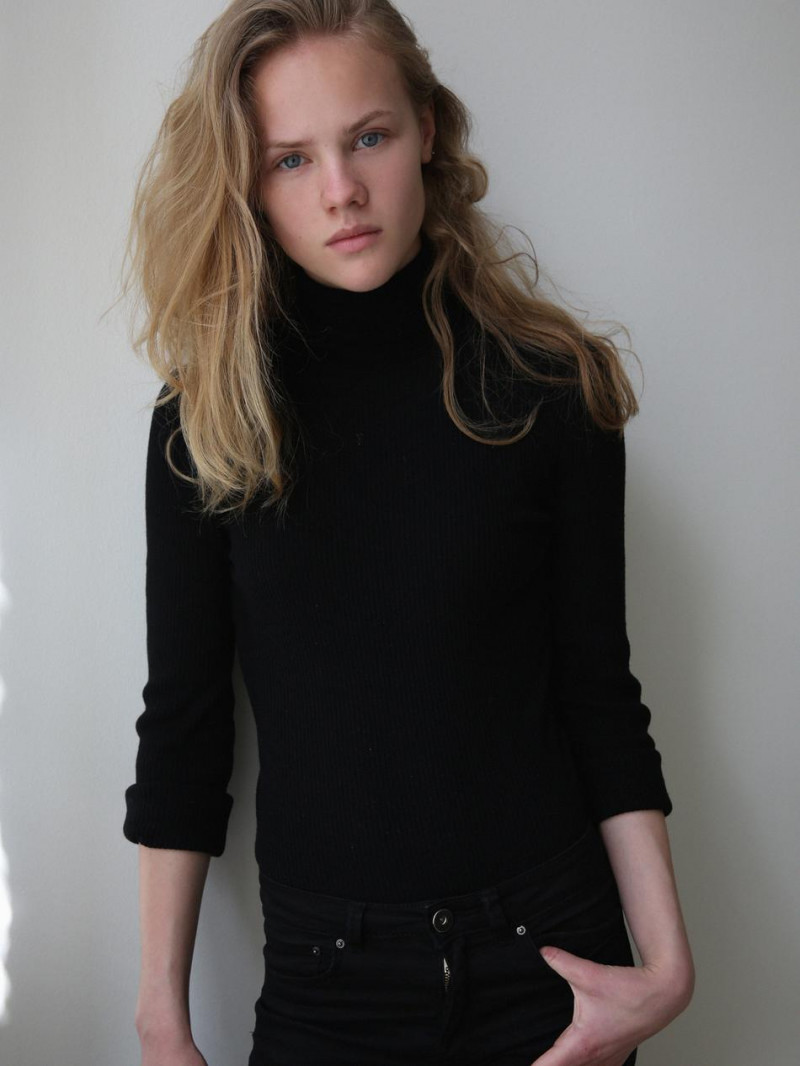 Photo of model Elisabeth Faber - ID 570936