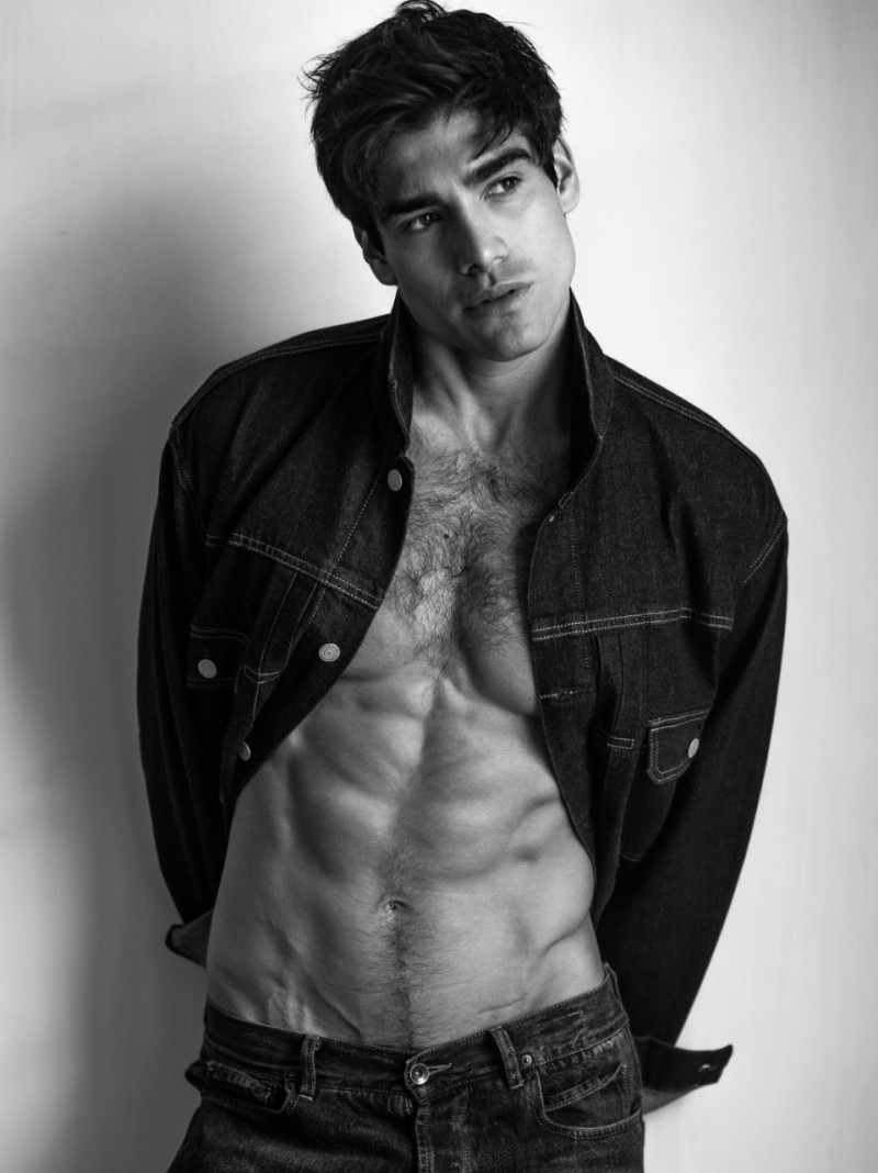 Photo of model Francisco Escobar - ID 675691