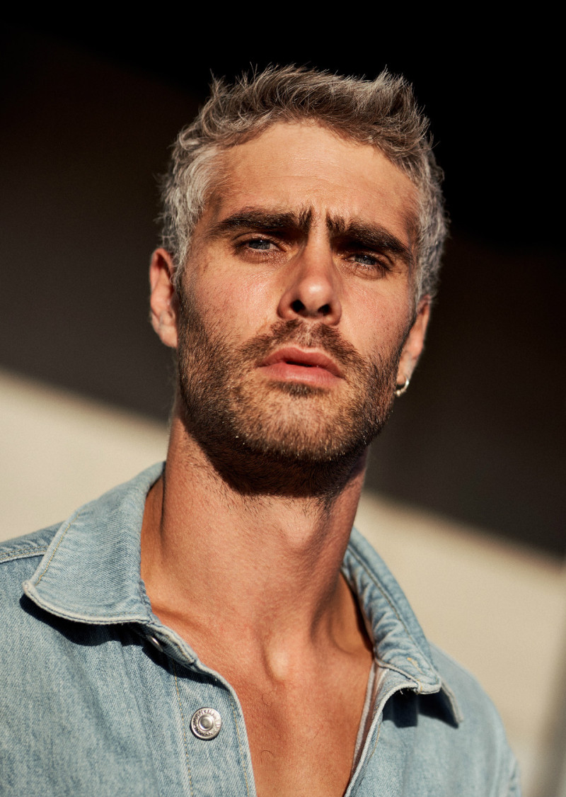 Photo of model Benjamin Mahieux - ID 695227