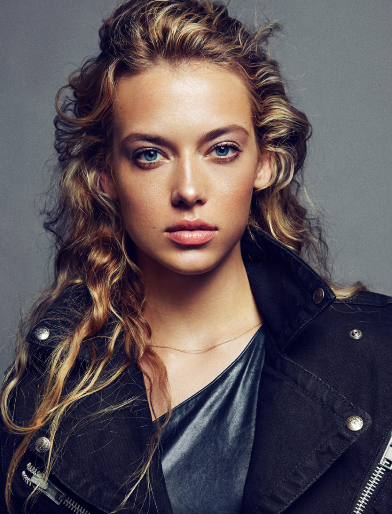 Photo of model Hannah Ferguson - ID 547860