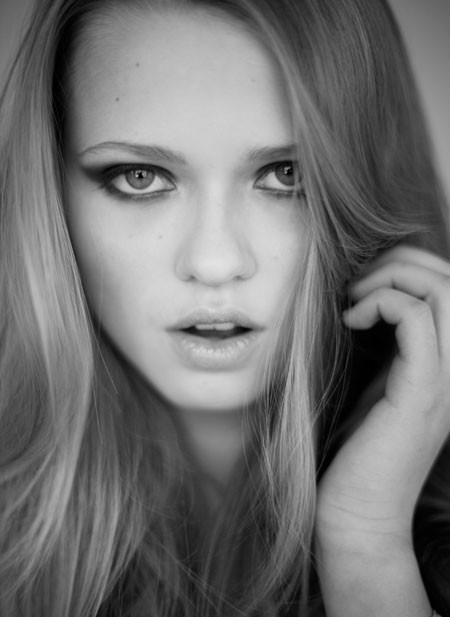 Photo of model Daniela Hanganu - ID 572080