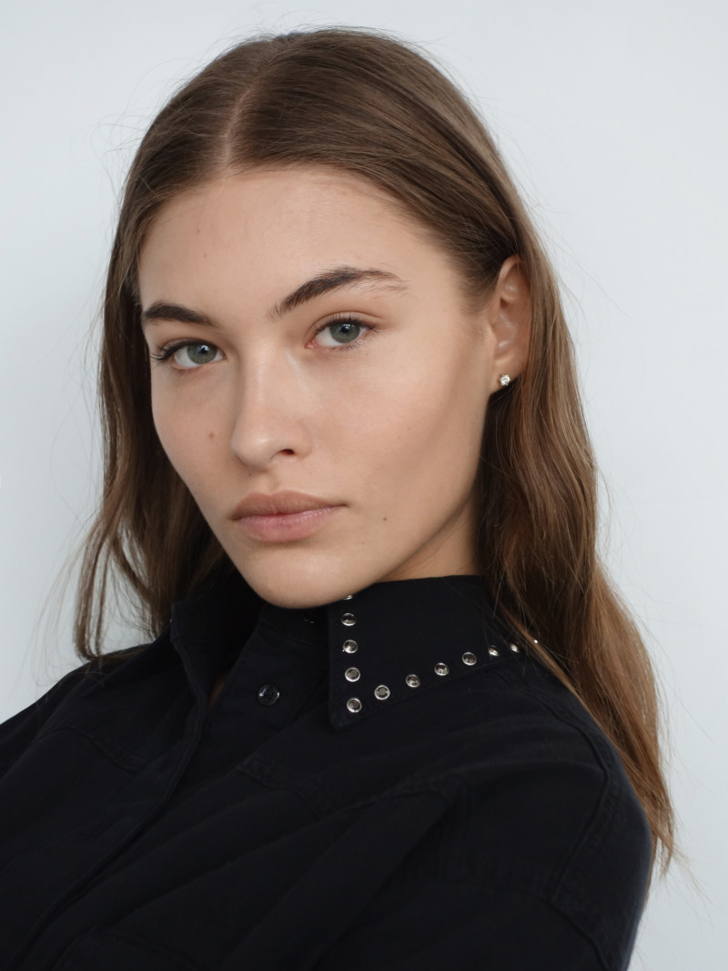 Photo of model Grace Elizabeth - ID 682388