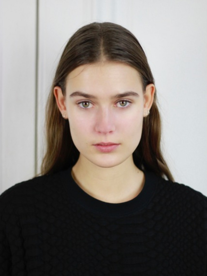 Photo of model Vera Van Erp - ID 545230