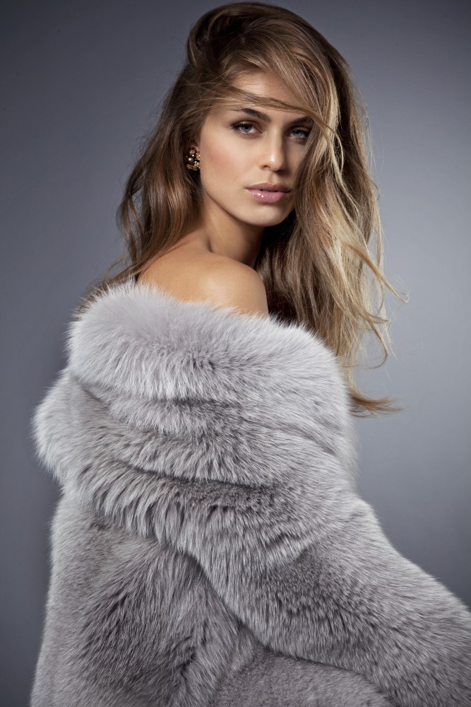 Photo of model Adriana Novakov - ID 536008