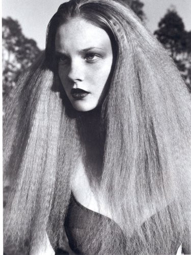 Photo of model Caroline Trentini - ID 19580